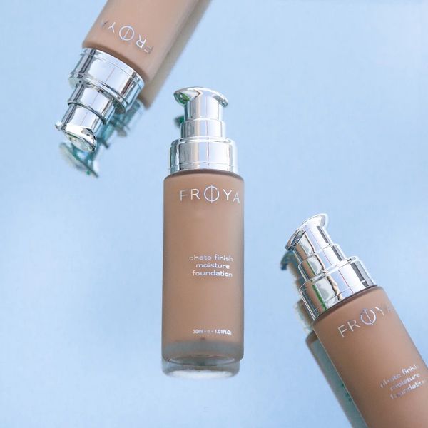 Hovedbilde Frøya Photo Finish Moisture Foundation