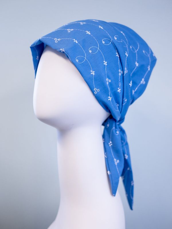 Hodeplagg Eyelet scarf